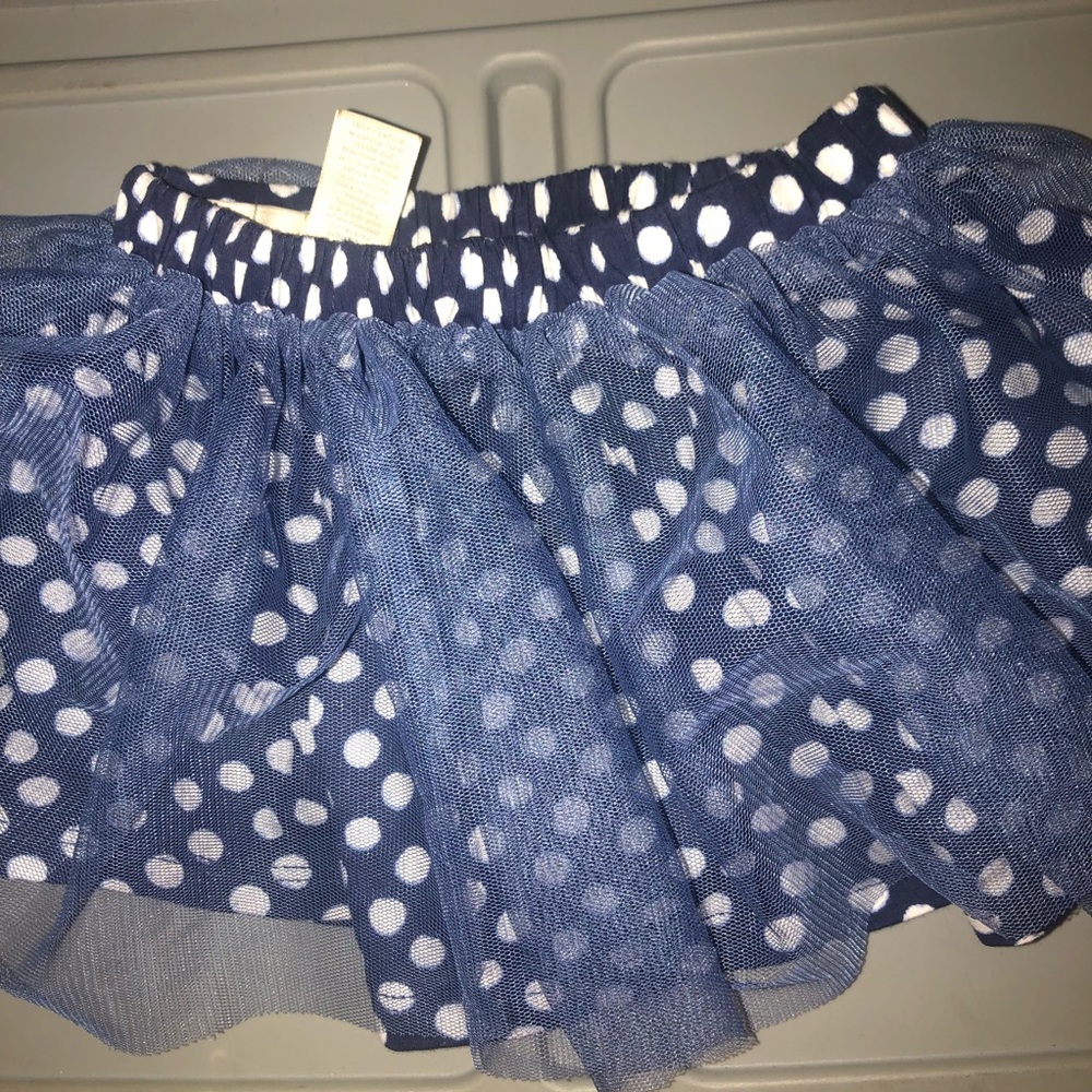 Baby skirt 18 months Tu tu with polka dots NWT